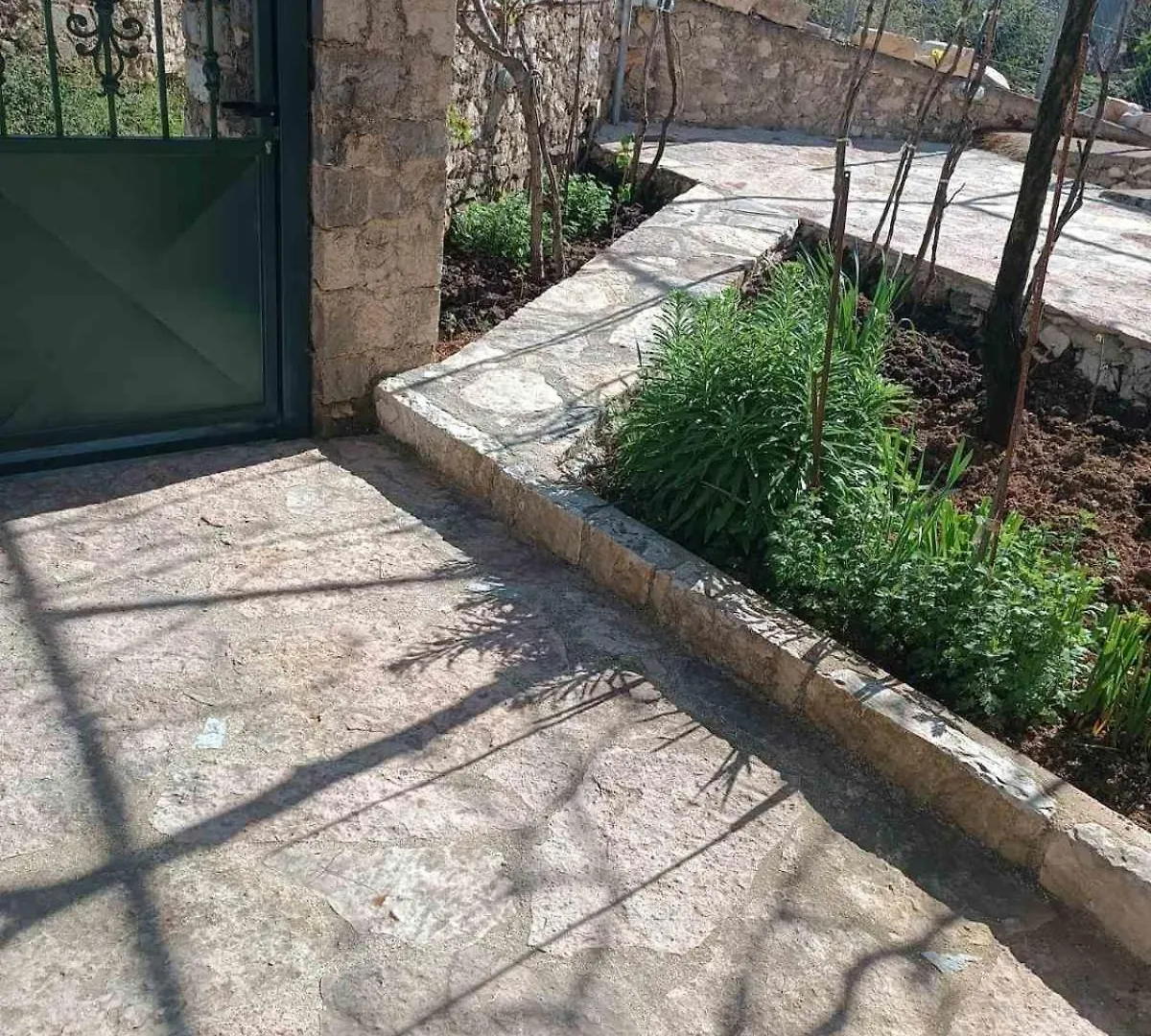 Homestay Patara'S Apartment Sarande Albania